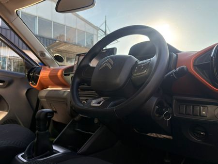 2023-Citroen-C3-12-Feel_10