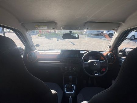 2023-Citroen-C3-12-Feel_11