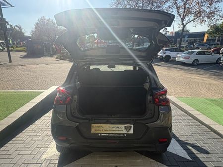 2023-Citroen-C3-12-Feel_12
