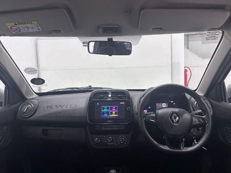 2024-Renault-Kwid-10-Techno_8