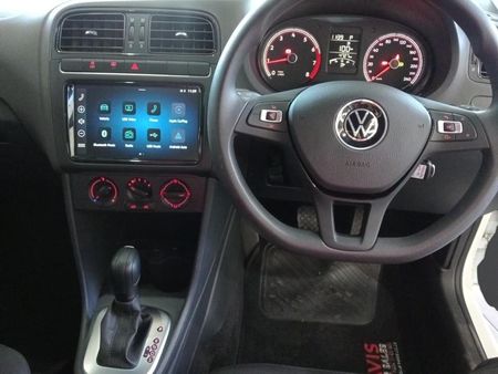 2025-Volkswagen-Polo-Vivo-16-Life_10