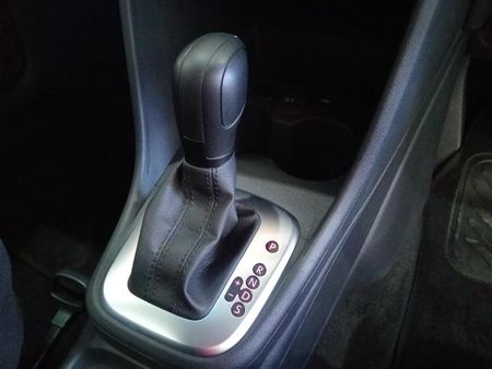 2025-Volkswagen-Polo-Vivo-16-Life_14