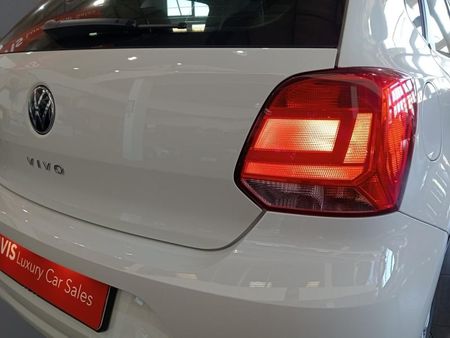 2025-Volkswagen-Polo-Vivo-16-Life_16