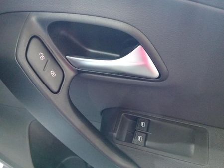 2025-Volkswagen-Polo-Vivo-16-Life_19