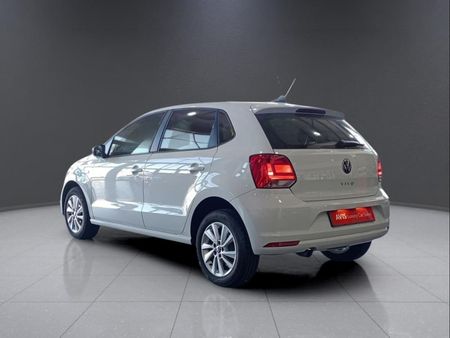 2025-Volkswagen-Polo-Vivo-16-Life_4