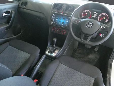 2025-Volkswagen-Polo-Vivo-16-Life_8
