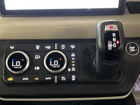 2021-Land-Rover-Defender-90-D300-HSE-X-Dynamic_9