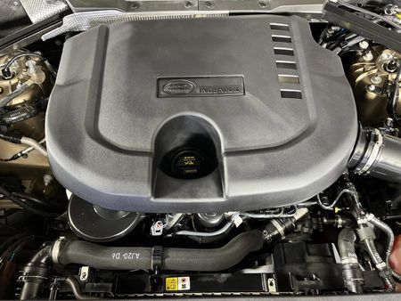 2021-Land-Rover-Defender-90-D300-HSE-X-Dynamic_13
