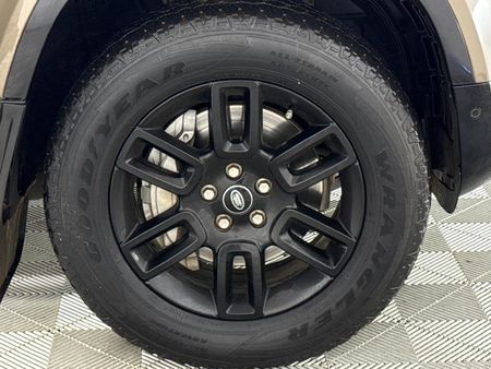 2021-Land-Rover-Defender-90-D300-HSE-X-Dynamic_4