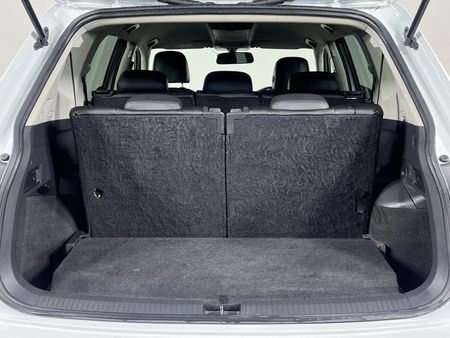 2021-Volkswagen-Tiguan-Allspace-14-TSI-Trendline-Auto-110kW_13