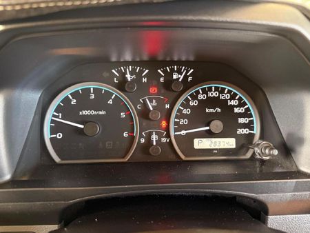 2025-Toyota-Land-Cruiser-79-28-GD-6-Auto-Double-Cab_22