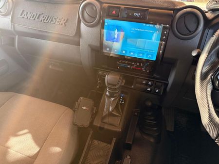 2025-Toyota-Land-Cruiser-79-28-GD-6-Auto-Double-Cab_23