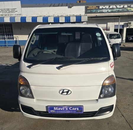 2013-Hyundai-H100-Bakkie-26D_0