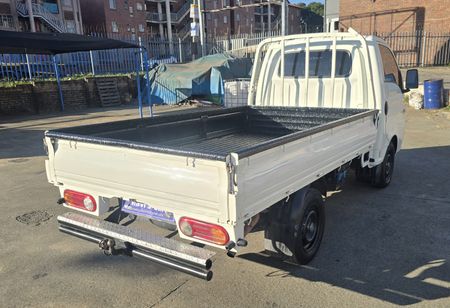 2013-Hyundai-H100-Bakkie-26D_6
