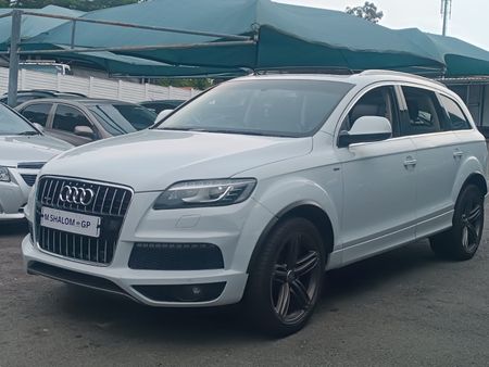 2013-Audi-Q7-42-TDI-V8-quattro-Auto_1
