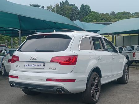 2013-Audi-Q7-42-TDI-V8-quattro-Auto_3