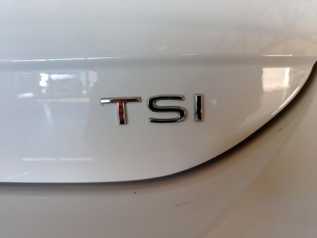 2026-Volkswagen-Polo-Sedan-10TSI-Style_10