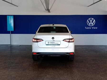 2026-Volkswagen-Polo-Sedan-10TSI-Style_4