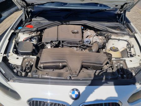 2017-BMW-1-Series-118i-5-dr-M-Sport-Auto_13