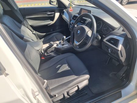 2017-BMW-1-Series-118i-5-dr-M-Sport-Auto_4