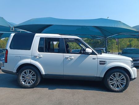 2014-Land-Rover-Discovery-4-30-TD-SD-V6-HSE_2