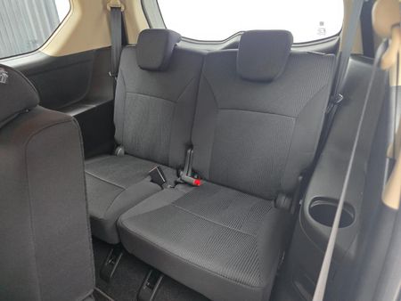 2026-Suzuki-Ertiga-15-GA_12