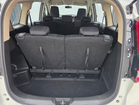 2026-Suzuki-Ertiga-15-GA_17