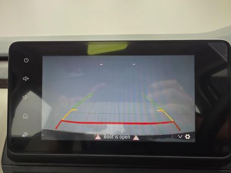 2026-Renault-Triber-10-Techno_17