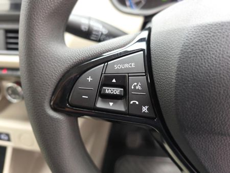 2026-Renault-Triber-10-Techno_18