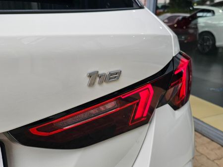 2025-BMW-1-Series-118-M-Sport-Auto_5