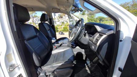 2019-Ford-Everest-Ford-Everest-20Bi-Turbo-XLT_10