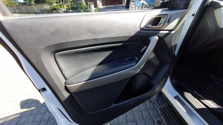 2019-Ford-Everest-Ford-Everest-20Bi-Turbo-XLT_31