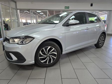 2025-Volkswagen-Polo-10-TSI_1