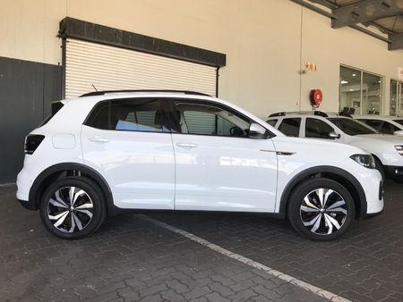 2023-Volkswagen-T-Cross-10-TSI-Comfortline_2