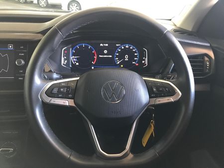 2023-Volkswagen-T-Cross-10-TSI-Comfortline_7