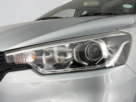 2025-Suzuki-Ertiga-15-GA_10