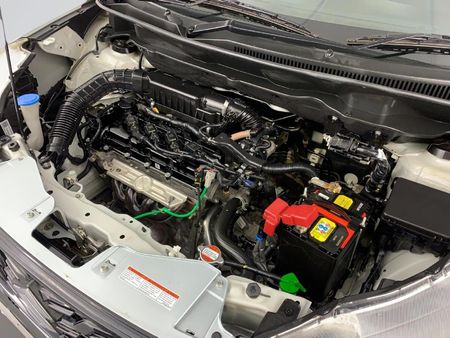 2025-Suzuki-Ertiga-15-GA_19