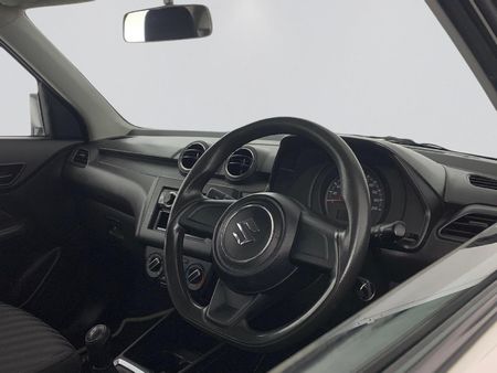 2023-Suzuki-Swift-12-GA_15