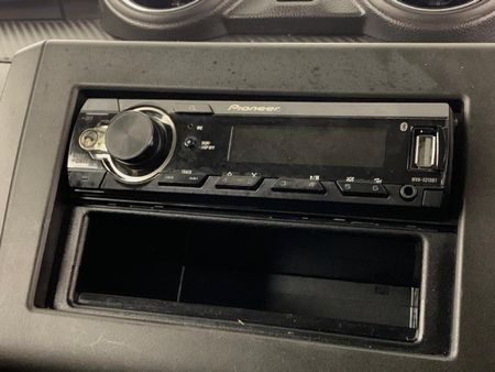 2023-Suzuki-Swift-12-GA_6