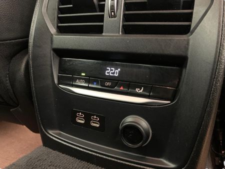 2020-BMW-3-Series-320d-M-Sport_7