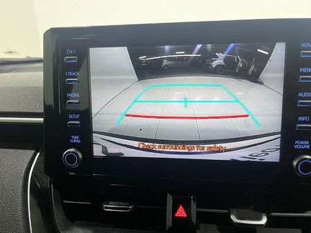 2024-Toyota-Corolla-Cross-18-XS_26
