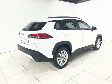 2024-Toyota-Corolla-Cross-18-XS_5