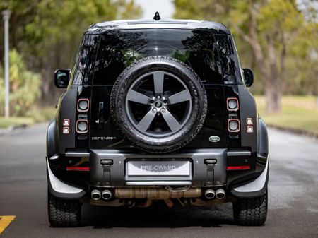 2022-Land-Rover-Defender-110-P525-V8-Carpathian-Edition-386kW_5