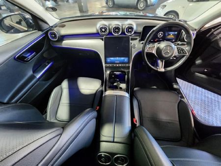 2022-Mercedes-Benz-C-Class-C-220d-Auto_8