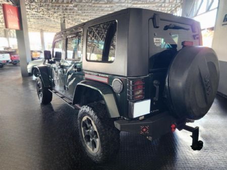 2010-Jeep-Wrangler-Unlimited-28-CRD-Sahara-Auto_6