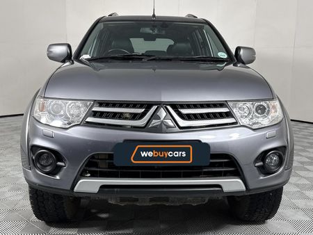 2015-Mitsubishi-Pajero-Sport-25D-4x4-Auto_14