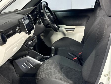 2024-Suzuki-Ignis-12-GLX_8