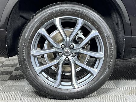2018-Volvo-XC90-T6-Inscription-AWD_7
