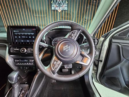 2023-Suzuki-Grand-Vitara-15-GLX-Auto_18