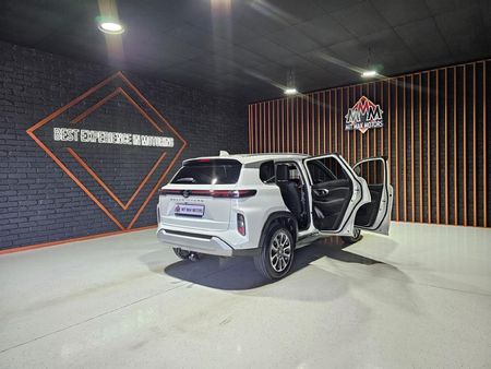 2023-Suzuki-Grand-Vitara-15-GLX-Auto_25